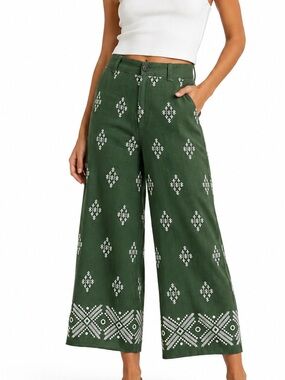Zara Forest Green Wide-Leg Pants with White Pattern